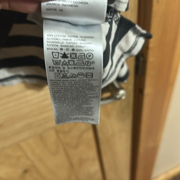 Levi’s Long Sleeve Shirt - Picture 4 of 5